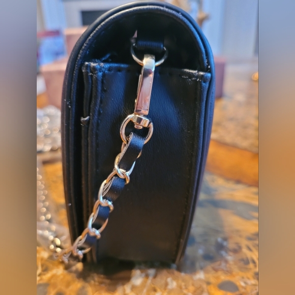 Badgley Mischka Black Sequin Crossbody Bag - Picture 3 of 7